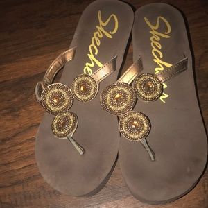 Skechers platform flip flops- Only worn twice!